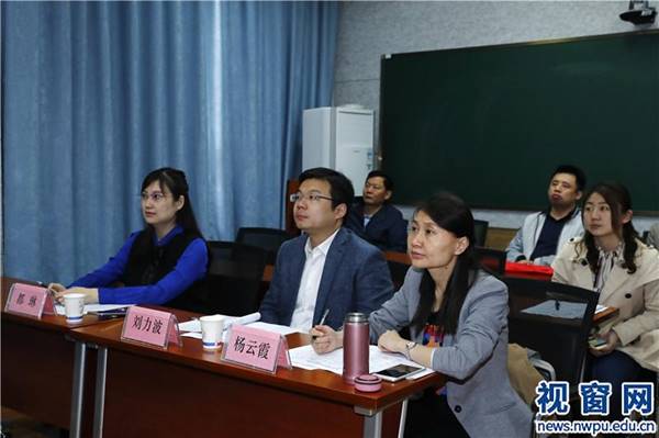 说明: //news.zhibocn.net/__local/D/F6/12/9DCD7F02F2624DD3D11332A5E82_72575FA5_D3AF.jpg